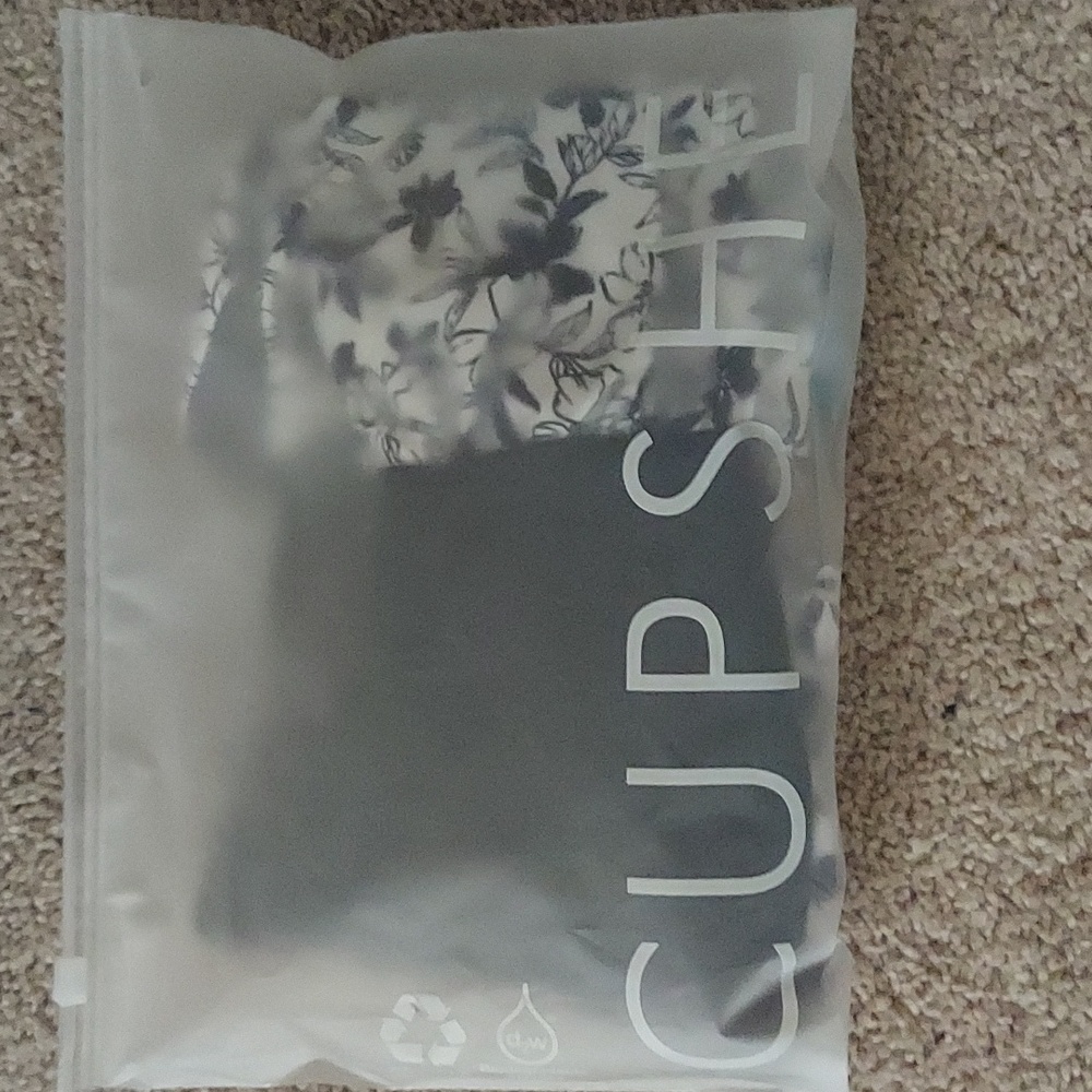 Cupshe Floral Print Belted Dress, Small - Picture 3 of 7